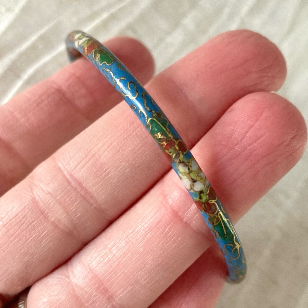 Vintage Cloisonné Bangle Bracelet Slim Blue Enamel Floral 7.5” - Picture 1 of 3